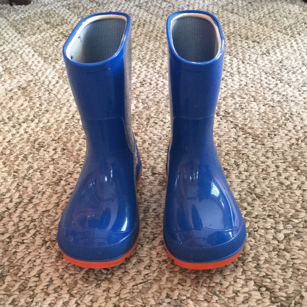 Rain boots size 5-6